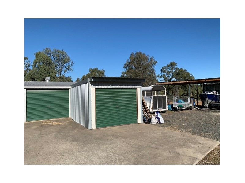 10 Lyrebird Road, Regency Downs QLD 4341