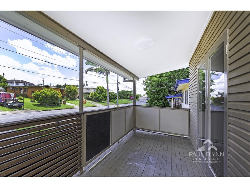 17 Knight Avenue, Silkstone QLD 4304