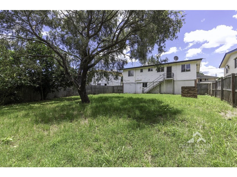 17 Knight Avenue, Silkstone QLD 4304