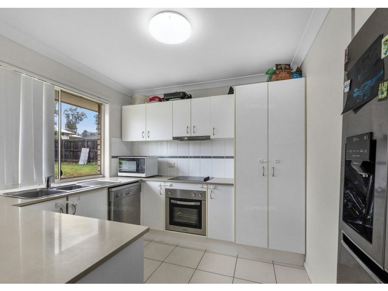 8 Lukin Court, Brassall QLD 4305