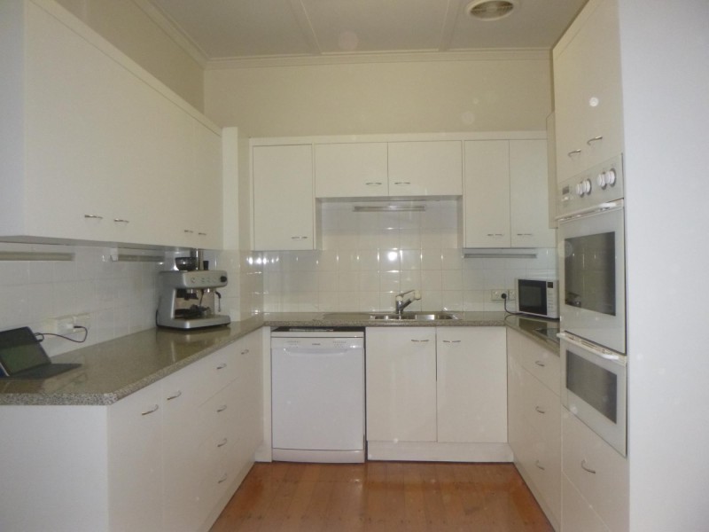 7 Bridson Avenue, East Ipswich QLD 4305