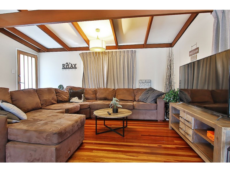 230 Whitehill Road, Raceview QLD 4305