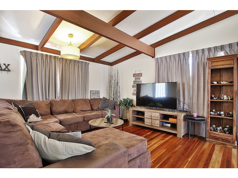 230 Whitehill Road, Raceview QLD 4305