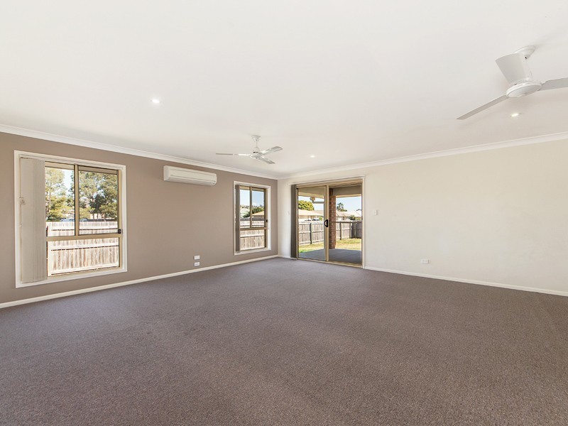 32 HASLINGDEN PARK DRV, Lowood QLD 4311