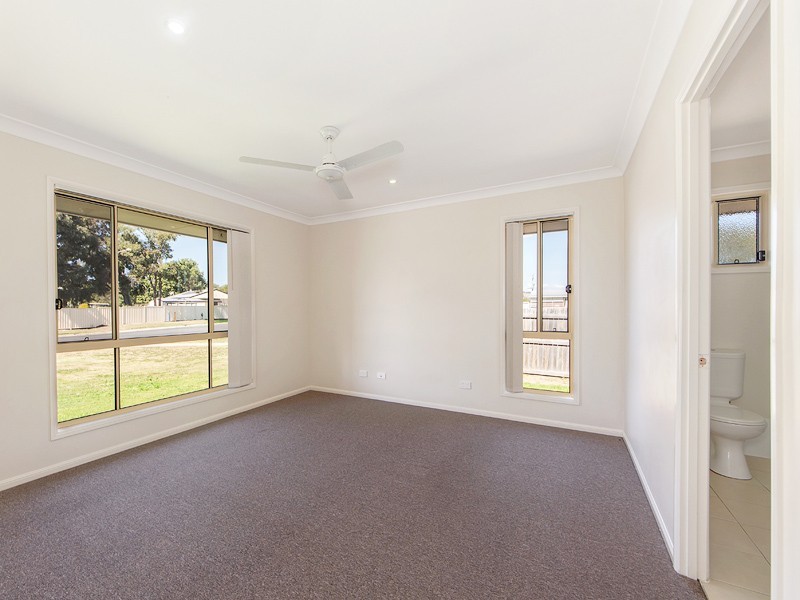 32 HASLINGDEN PARK DRV, Lowood QLD 4311