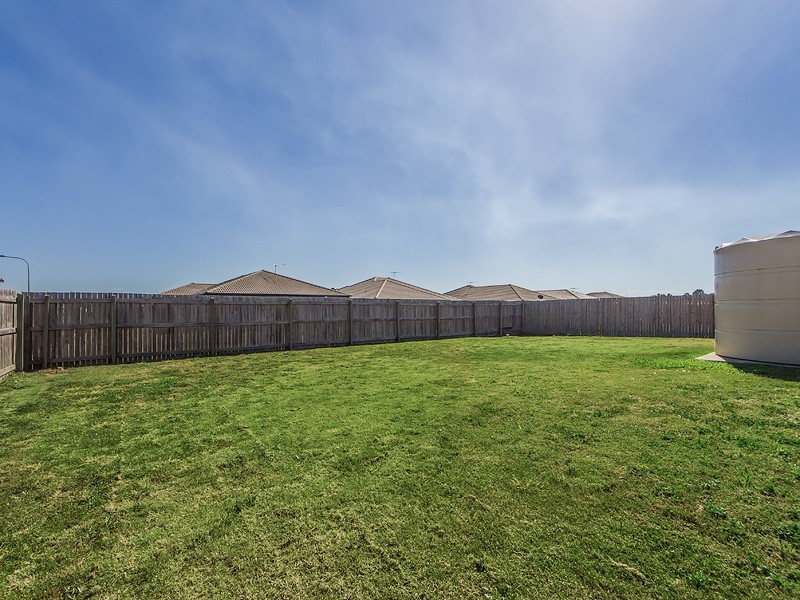 32 HASLINGDEN PARK DRV, Lowood QLD 4311