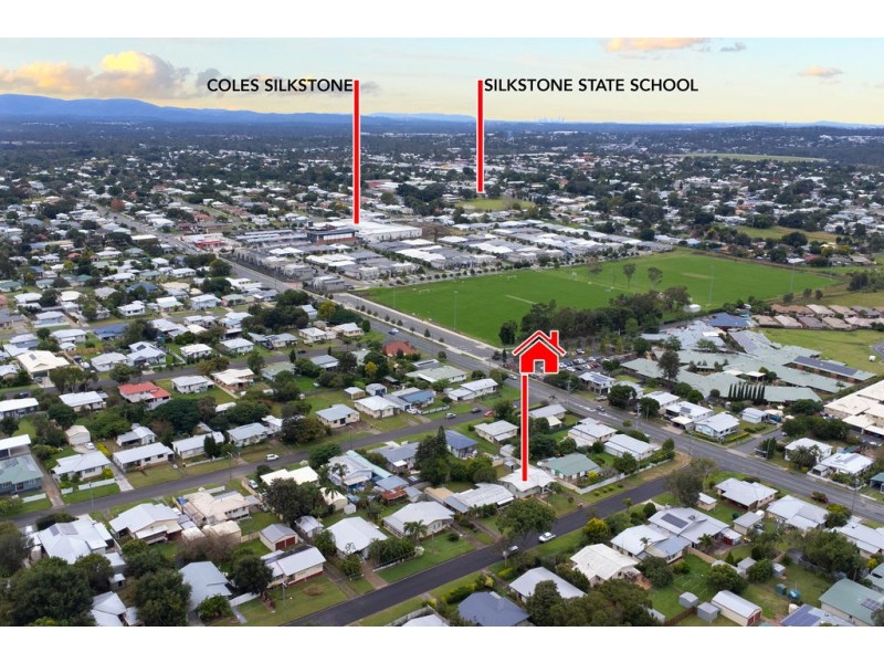 30 Edwards Street, Eastern Heights QLD 4305