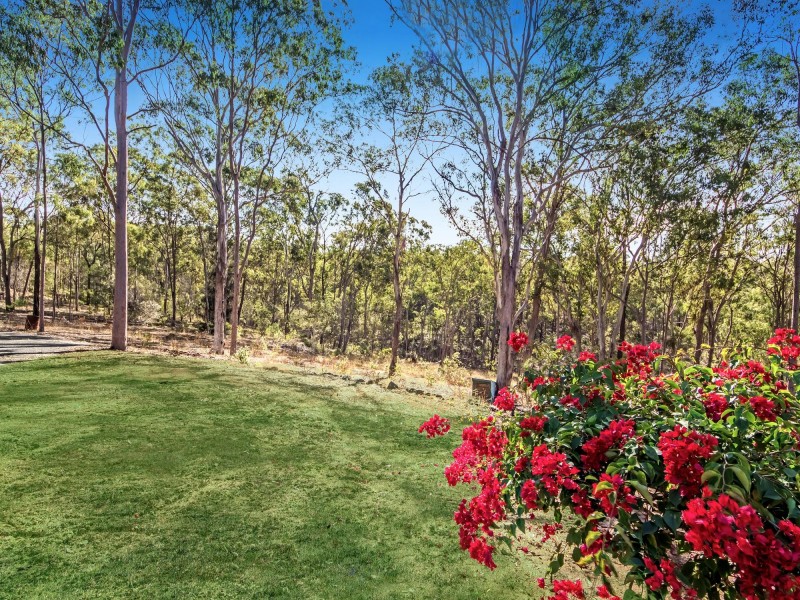33 Park Rd, Grandchester QLD 4340