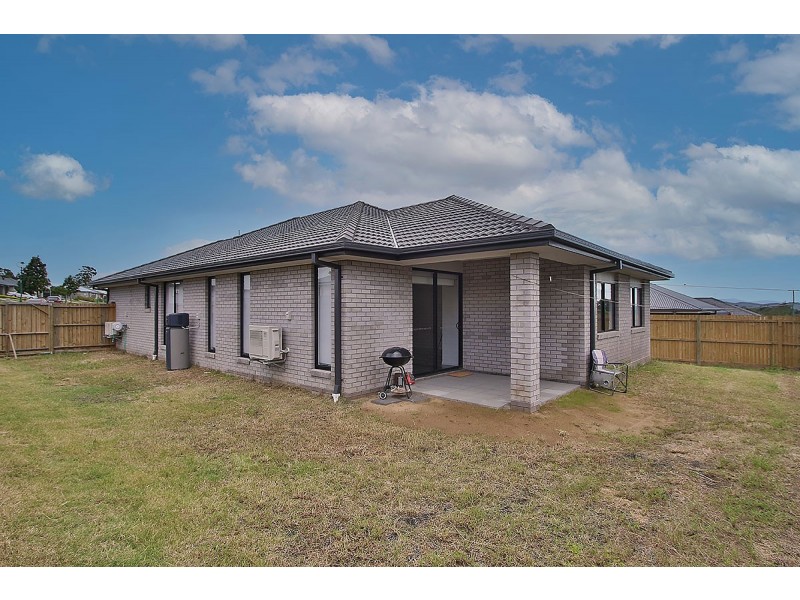22 Shadywood Drive, Fernvale QLD 4306
