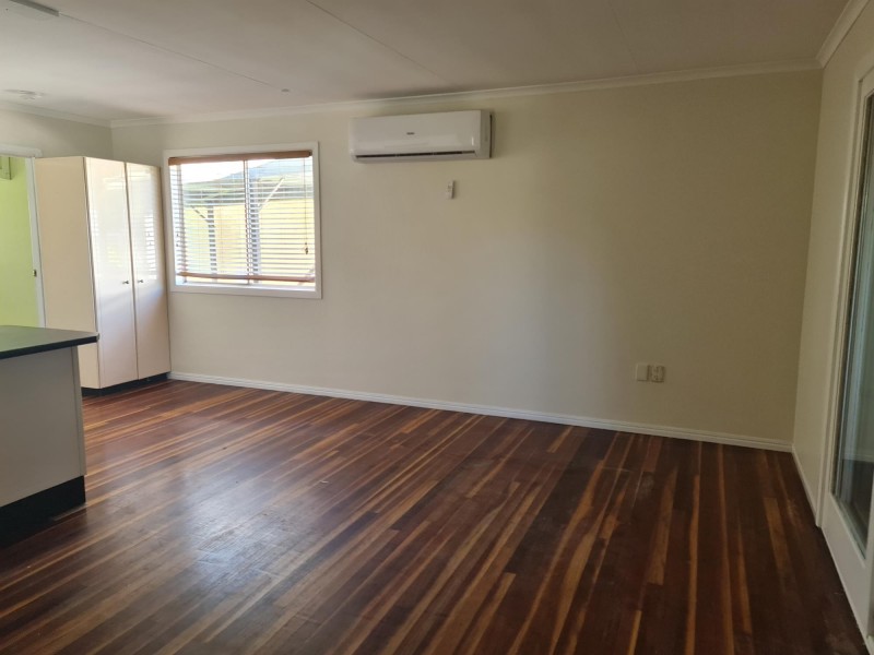 18 Petaine Street, Raceview QLD 4305