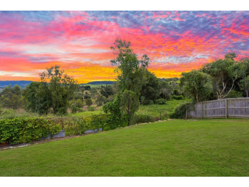 18 Birru Place, Rosewood QLD 4340