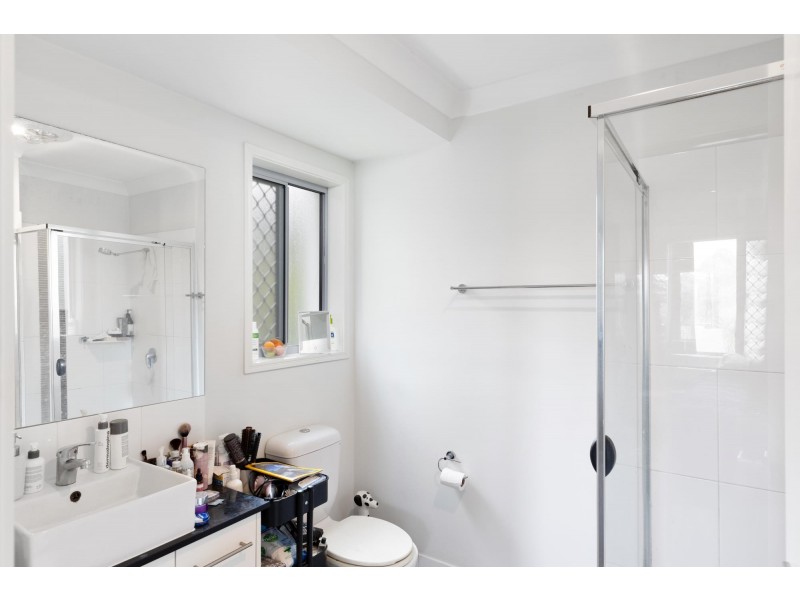 9 Livinus Place, Augustine Heights QLD 4300