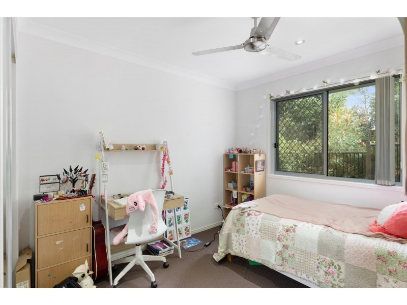 9 Livinus Place, Augustine Heights QLD 4300