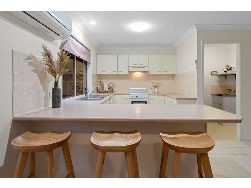 8a Turner Street, Eastern Heights QLD 4305