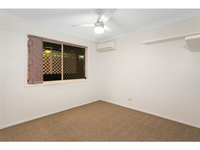 8a Turner Street, Eastern Heights QLD 4305