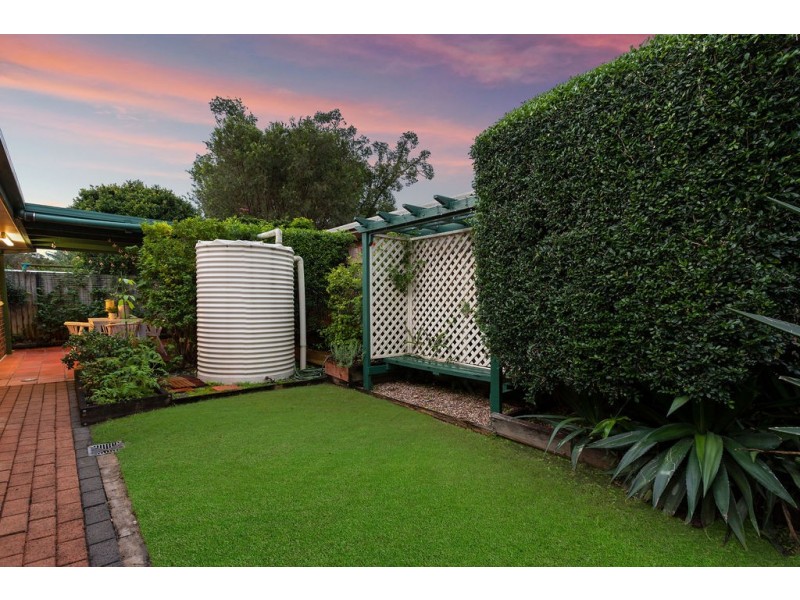 8a Turner Street, Eastern Heights QLD 4305