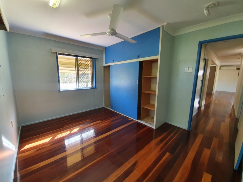 2 Pelican Street, North Ipswich QLD 4305