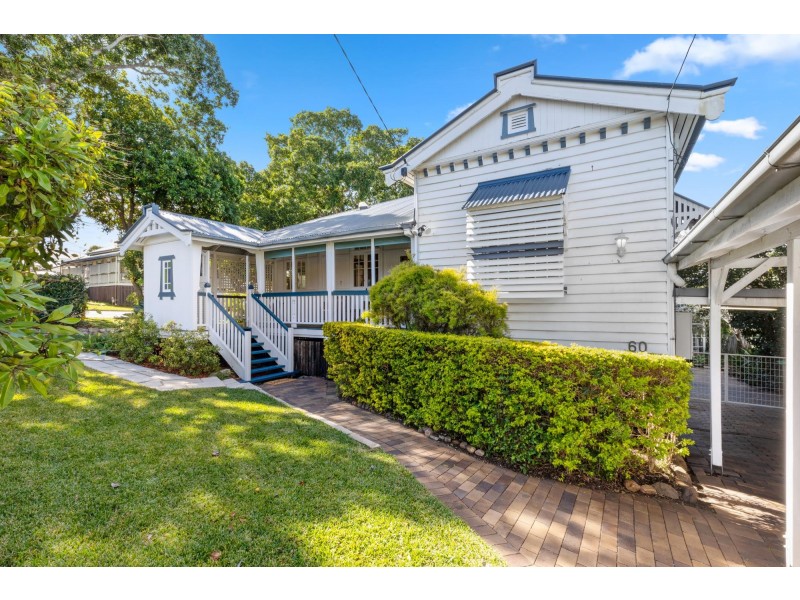 60 Whitehill Road, Eastern Heights QLD 4305