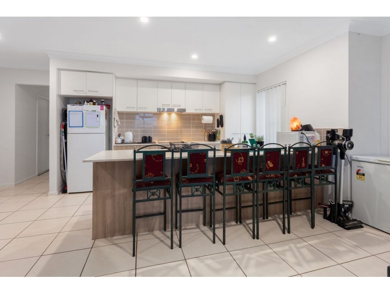 2 Dawson Place, Brassall QLD 4305