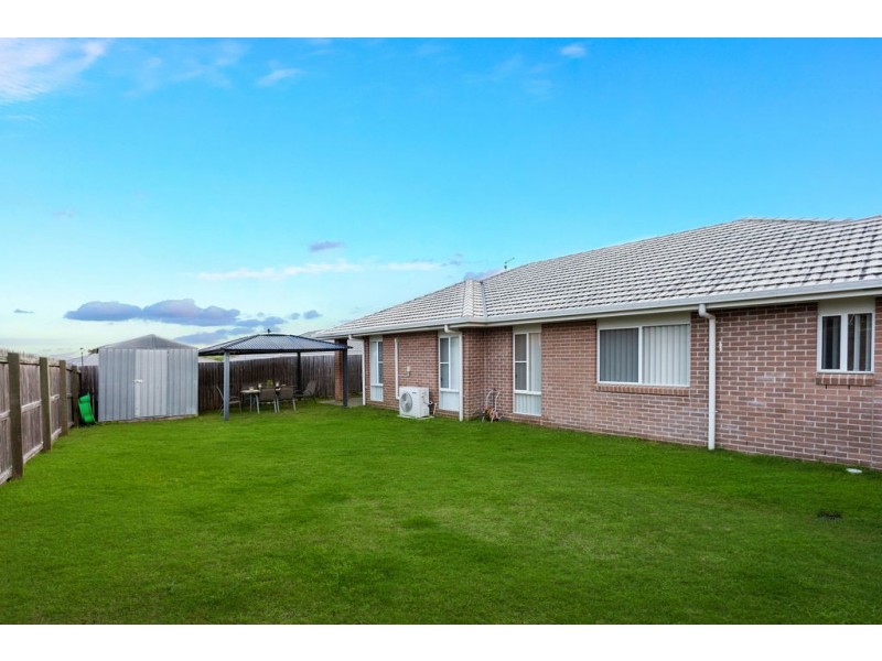 2 Dawson Place, Brassall QLD 4305