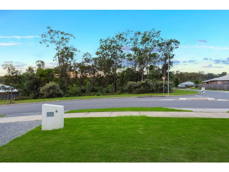 2 Dawson Place, Brassall QLD 4305