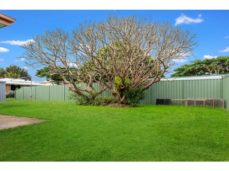 36a Dwyer Street, Silkstone QLD 4304