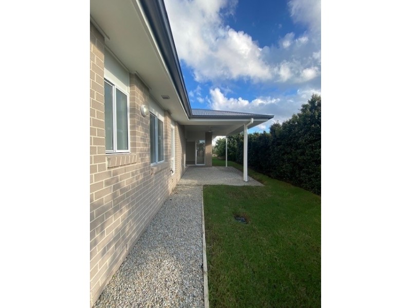55 John Street, Walloon QLD 4306