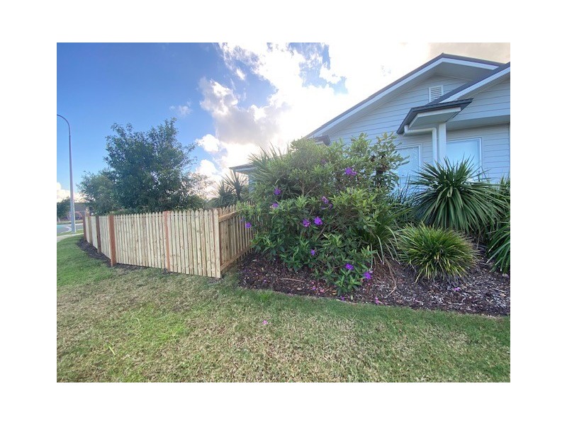 55 John Street, Walloon QLD 4306