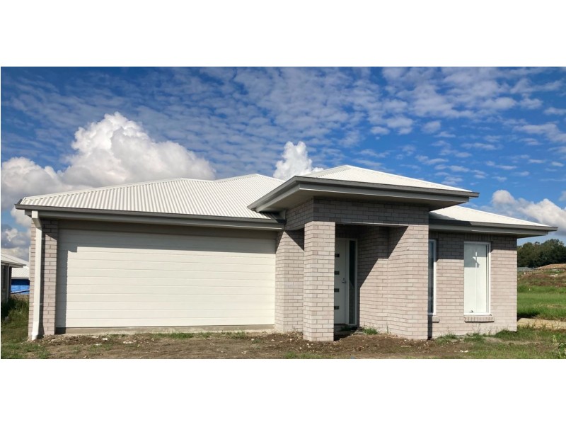 8 Highfield St, Bundamba QLD 4304