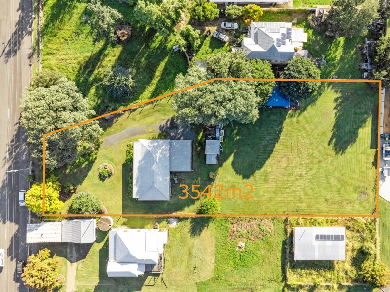 24 Queen Street, Harrisville QLD 4307