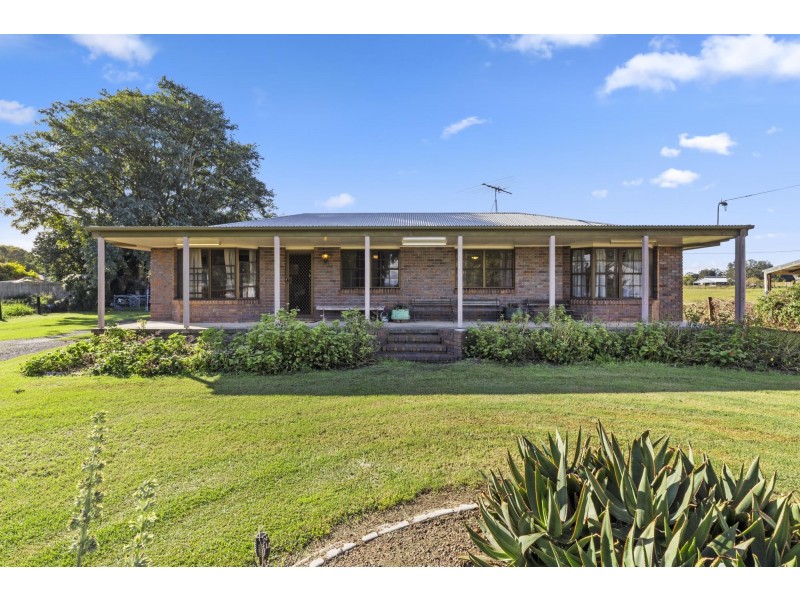 24 Queen Street, Harrisville QLD 4307