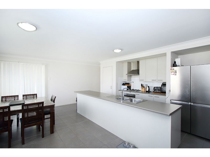 42 Goldenwood Crescent, Fernvale QLD 4306
