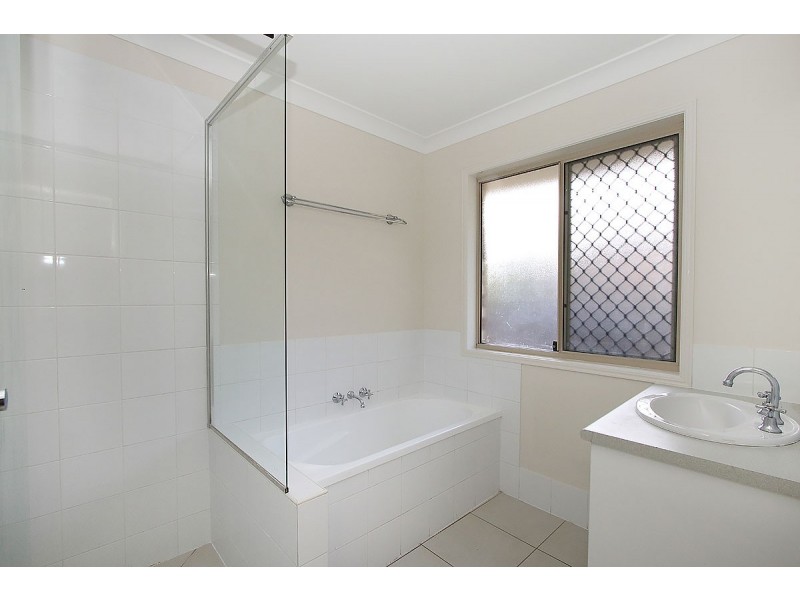 35 Denning Street, Fernvale QLD 4306