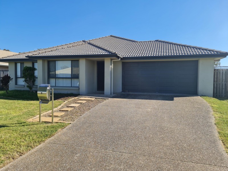 9 Lacewing St, Rosewood QLD 4340