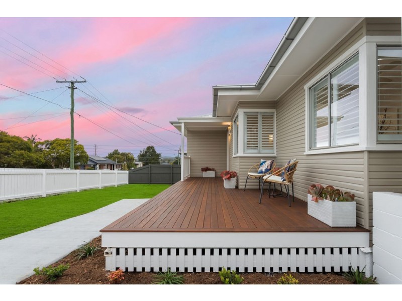 21 Lauriston Street, Eastern Heights QLD 4305
