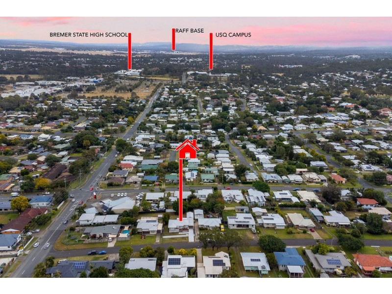 21 Lauriston Street, Eastern Heights QLD 4305