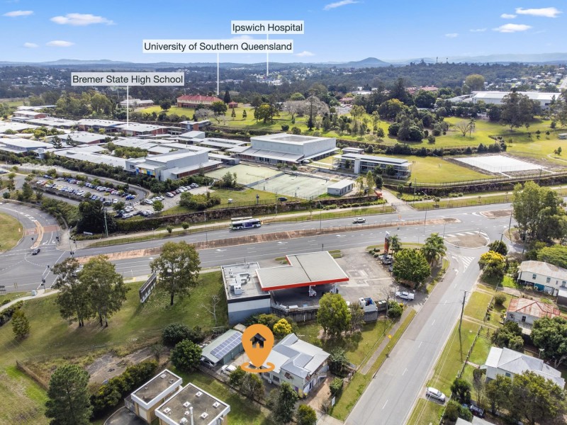 4 Lobley Street, Ipswich QLD 4305