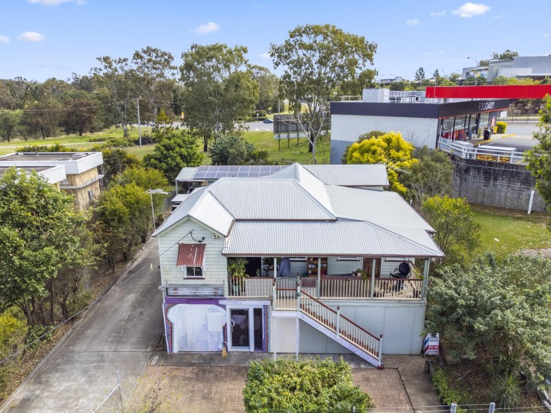 4 Lobley Street, Ipswich QLD 4305