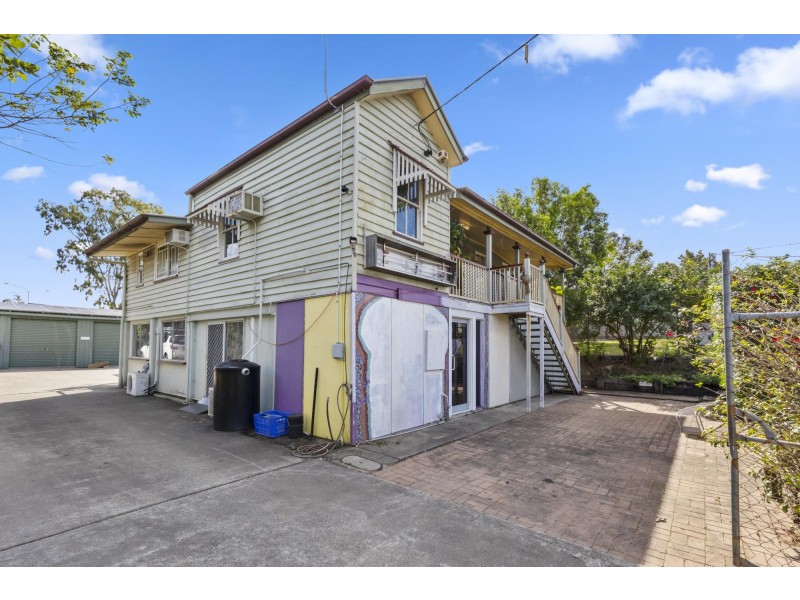 4 Lobley Street, Ipswich QLD 4305