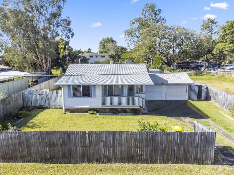 26 Vineyard Street, One Mile QLD 4305