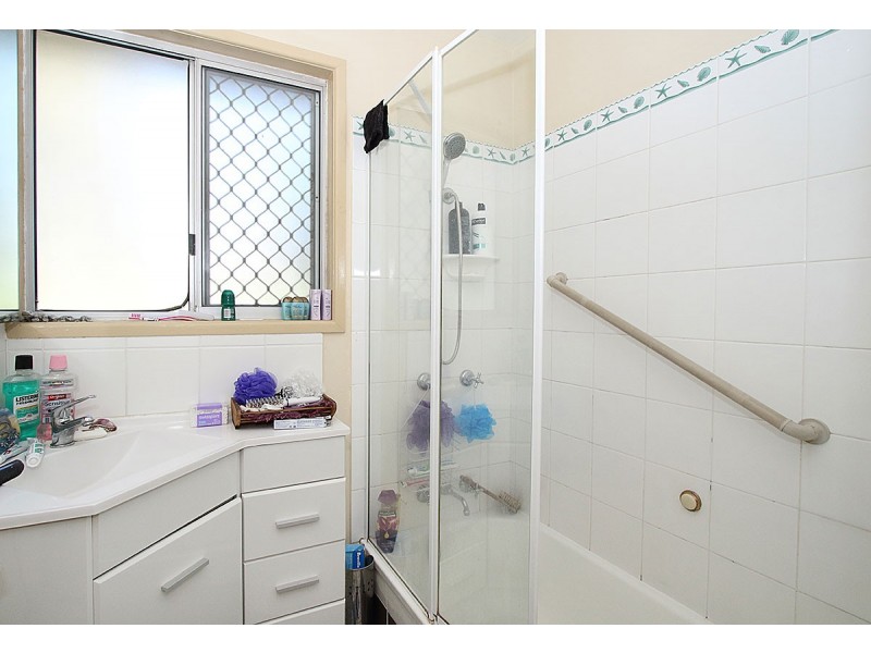 16 McLEOD ST, Basin Pocket QLD 4305