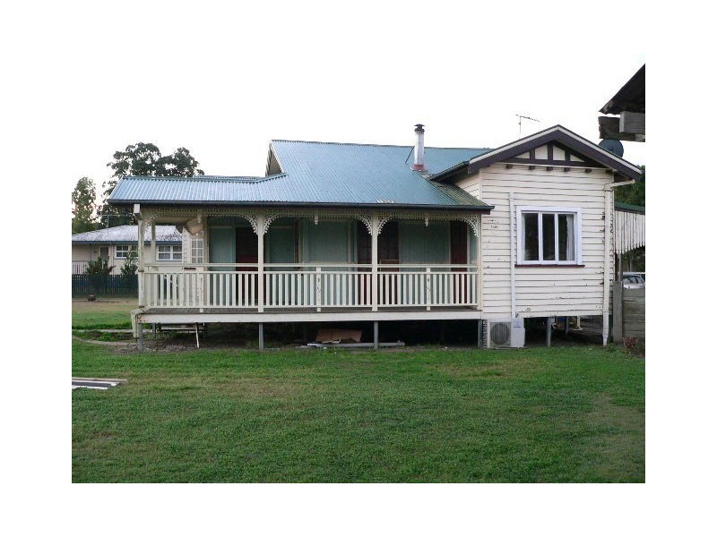 55 Albert St, Rosewood QLD 4340