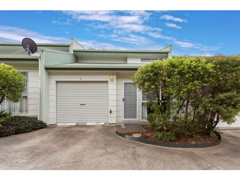 3/14A Macquarie Street, Booval QLD 4304