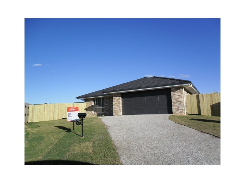 21 Lewis Street, Lowood QLD 4311