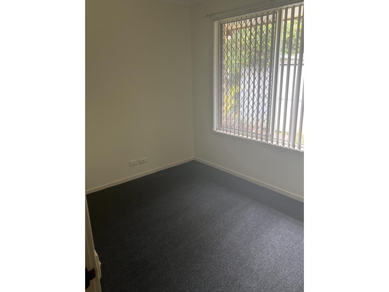 5 Somerset Close, Brassall QLD 4305