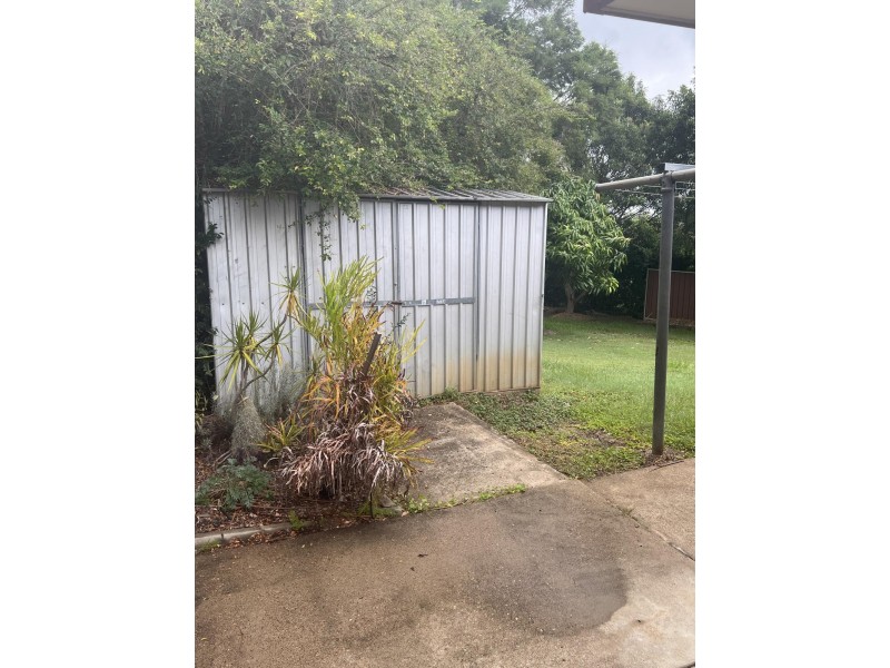 5 Somerset Close, Brassall QLD 4305