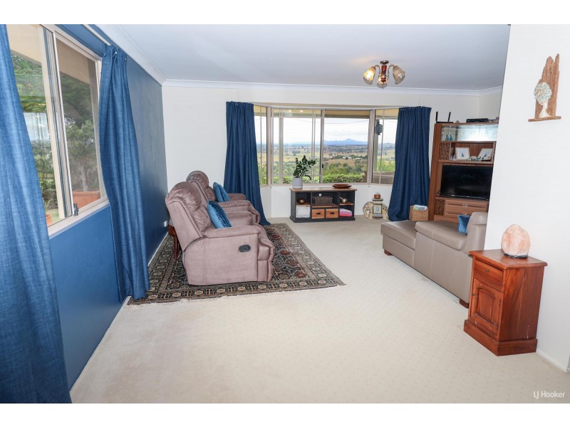 242 Voights Road, Glamorgan Vale QLD 4306