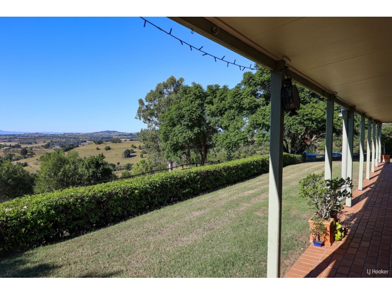 242 Voights Road, Glamorgan Vale QLD 4306