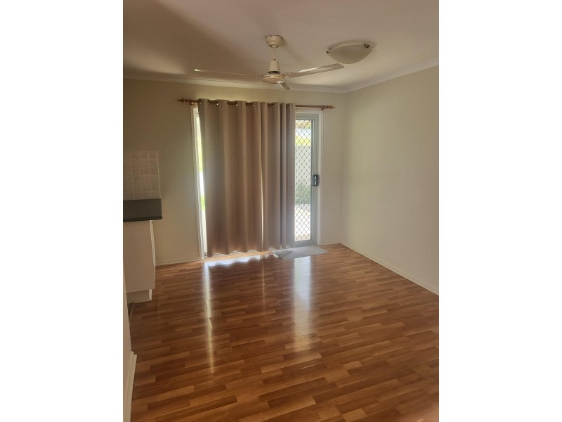 32 Springfield Crescent, Daisy Hill QLD 4127