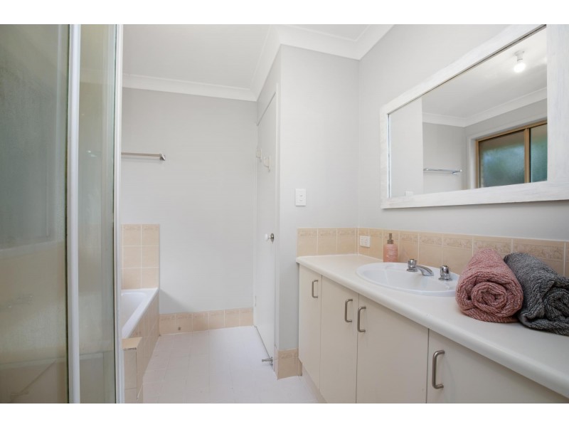 23 Silkwood Court, Glenore Grove QLD 4342